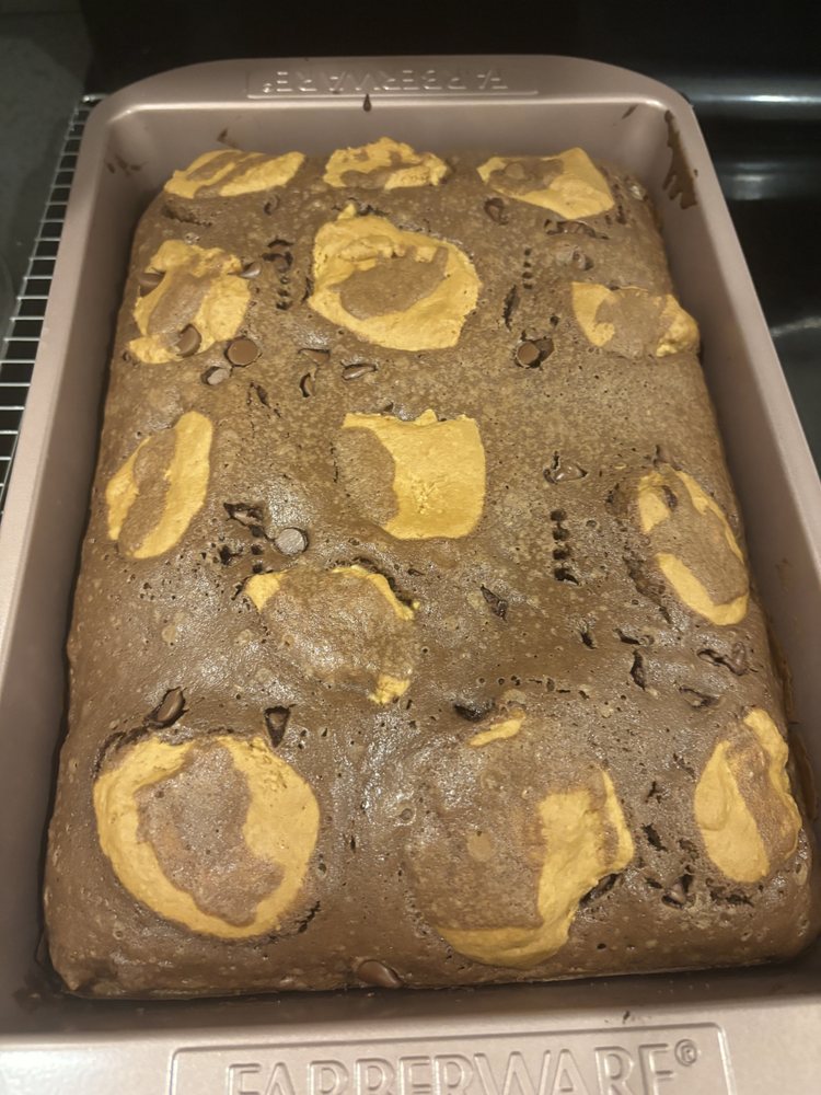 Baking by Marilyna Logo
