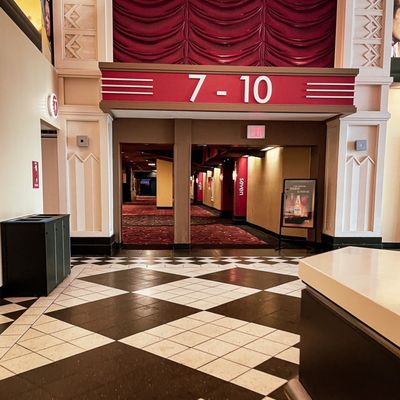 AMC Kips Bay 15 by null