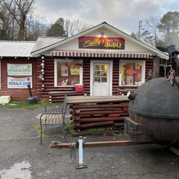 the outside of the restaurant