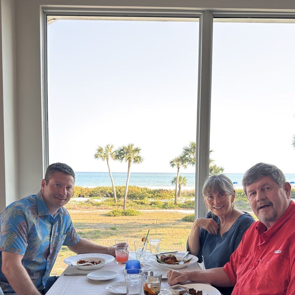 Thistle Lodge Beachfront Restaurant - Dining area with grouper special and 8oz filet. - New American Near Me - Sanibel, Florida Thistle Lodge Beachfront Restaurant - Dining area with grouper special and 8oz filet. - New American Near Me - Sanibel, Florida