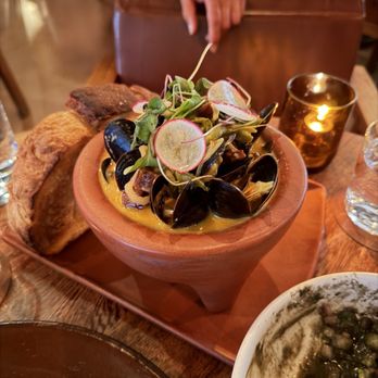 Tzuco - Mejillones - Mexican Near Me - Chicago, Illinois Tzuco - Mejillones - Mexican Near Me - Chicago, Illinois