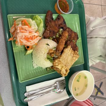Com Tam Sai Gon - Vietnamese Near Me - San Jose, California Com Tam Sai Gon - Vietnamese Near Me - San Jose, California