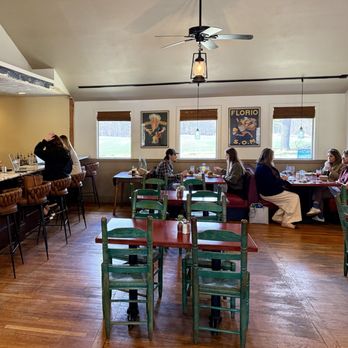 Mama’s Mercantile & Eatery - Nice seating - American Near Me - Grass Lake, Michigan