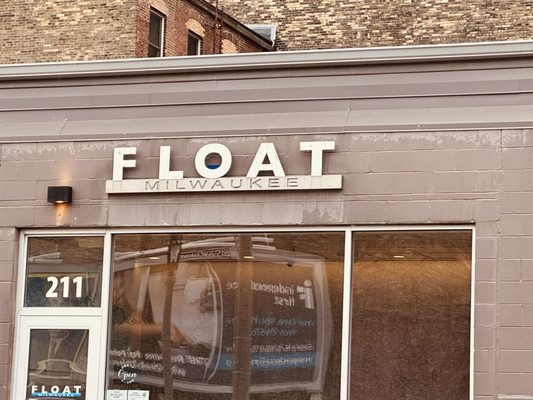 FLOAT MILWAUKEE - Updated June 2026 - 66 Photos & 54 Reviews - 211 W ...