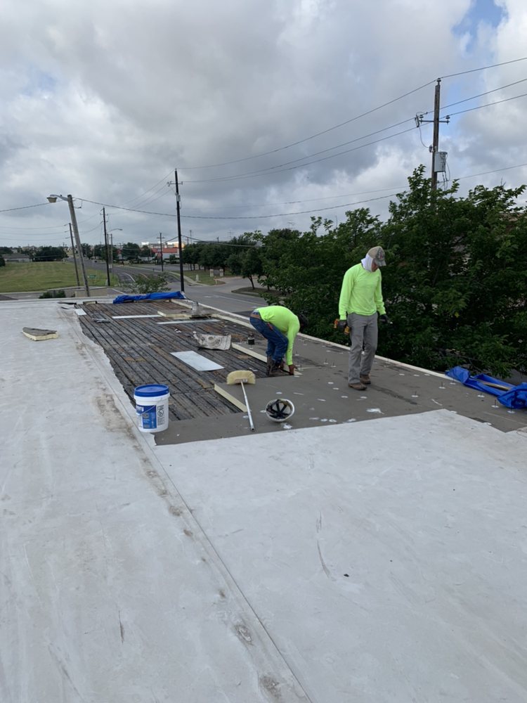 Slide of 50 Stars Roofing