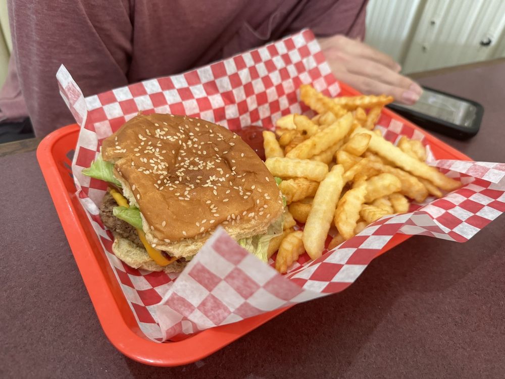 Blocks Bar and Grill