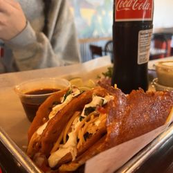 El Tejas Twist - Crunchy Al Pastor
