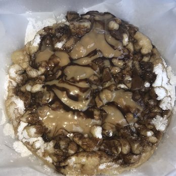 Funnel Cake Paradise - Reese's peanut butter funnel - Bakeries Near Me - Dallas, Texas
