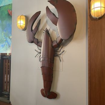 McKelvie's - Indoor lobster decor - Seafood Near Me - Halifax, Nova Scotia McKelvie's - Indoor lobster decor - Seafood Near Me - Halifax, Nova Scotia