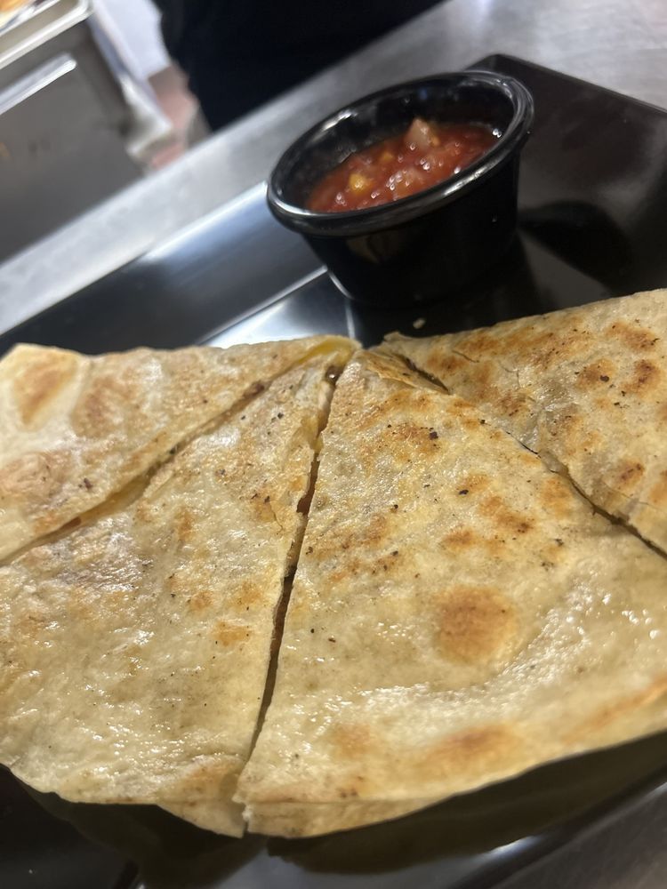 Social spots from Tommy Boy's