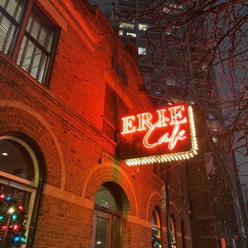Erie Cafe - Steakhouses Near Me - Chicago, Illinois