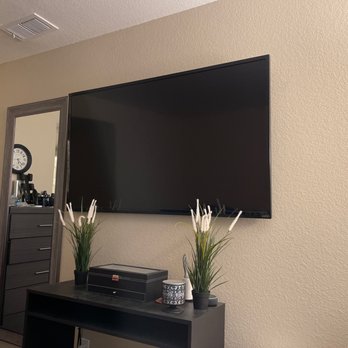 Jay’s TV Mounting - TV Mounting Near Me