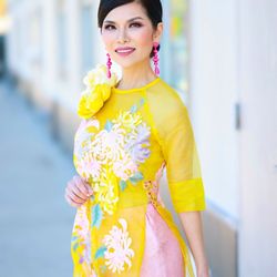Bellagio the Salon - Makeup and hair by Jazlie