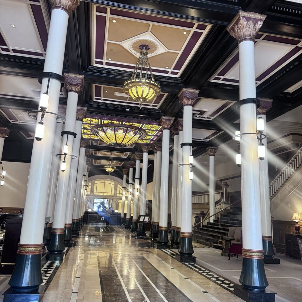 Lobby Lobby