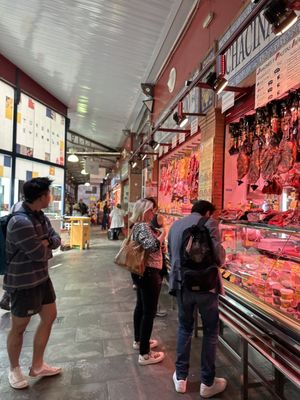 Mercado de Triana by null