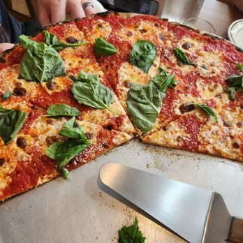 Patsy's Pizzeria - Margherita Pie - Pizza Near Me - Boca Raton, Florida
