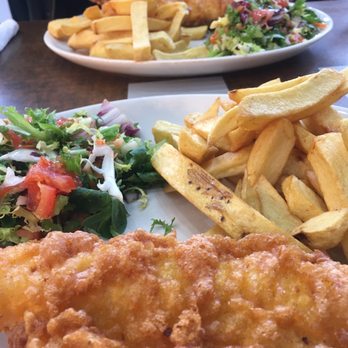 The Golden Chippy - Fish and chips (Cod) - Fish & Chips Near Me - London, XGL The Golden Chippy - Fish and chips (Cod) - Fish & Chips Near Me - London, XGL