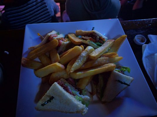 Sportsmen's Tavern by null