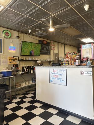 Maria's Luncheonette by null