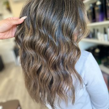 Sunkissed Beauty - Signature sunkissed balayage - Hair Salons Near Me - San Diego, California Sunkissed Beauty - Signature sunkissed balayage - Hair Salons Near Me - San Diego, California