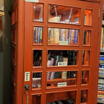 A Long Story Short - Bookstores Near Me - Pigeon Forge, Tennessee A Long Story Short - Bookstores Near Me - Pigeon Forge, Tennessee