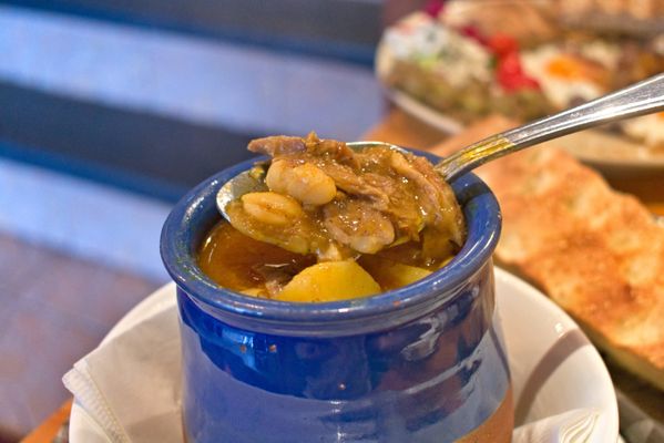 Takht-e Tavoos Restaurant by null