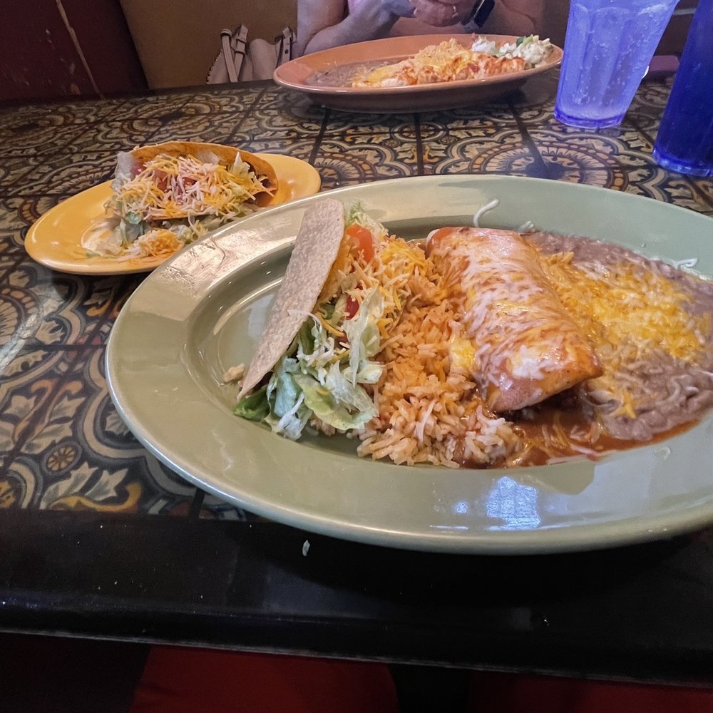 Fiesta Azteca - Enchilada and taco lunch special - Mexican Near Me - Melbourne, Florida