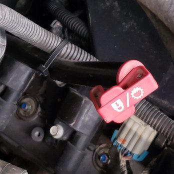 Harris Boyz Auto - Zip ties holding the granny dipstick in place. - Auto Repair Near Me - Iowa City, Iowa
