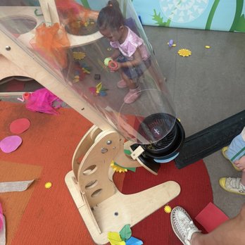 Kidspace Children's Museum - Science area - Children's Museums Near Me - Pasadena, California