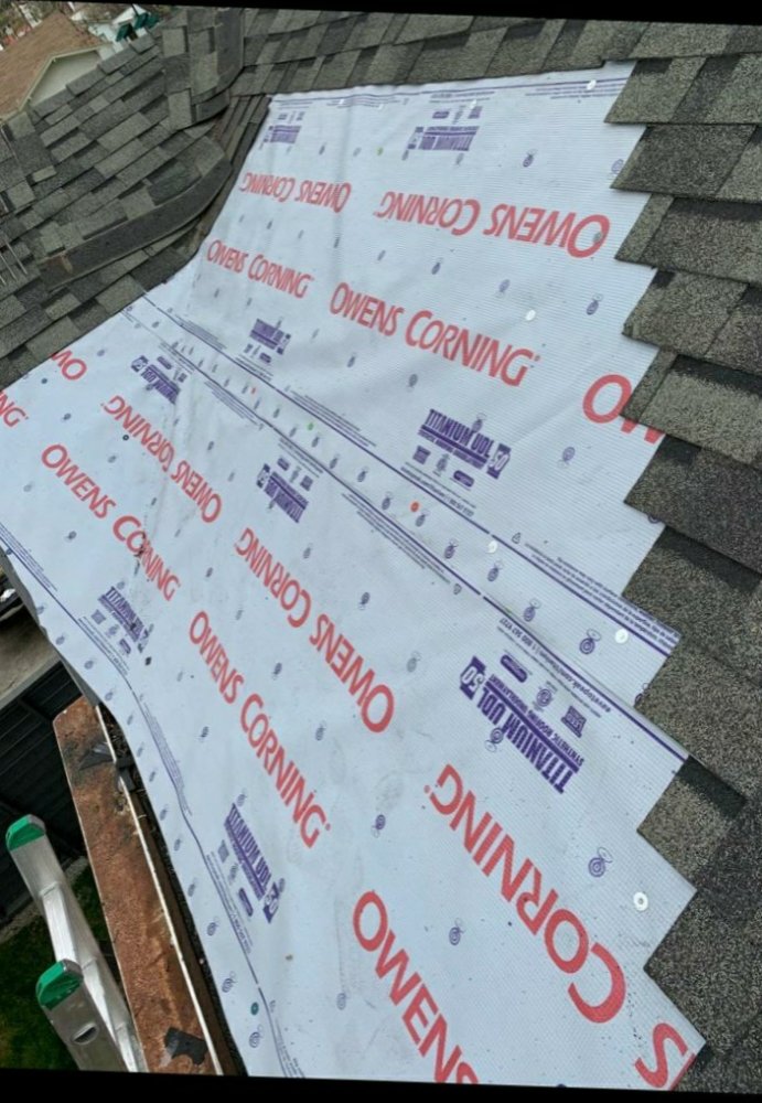 Slide of The Local Roofers and Builders