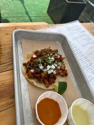 Standard Beer + Food by null