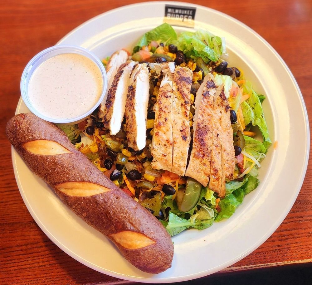 Food from Milwaukee Burger Company