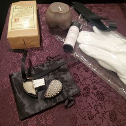 Custom gifts with my album: Booty candle, bath salts, lip potion, custom USB with my photos and gloves for the album.