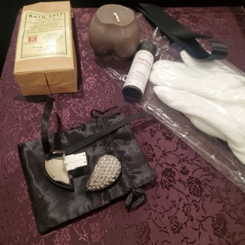 Bootyful Boudoir - Custom gifts with my album: Booty candle, bath salts, lip potion, custom USB with my photos and gloves for the album. - Boudoir Photography Near Me