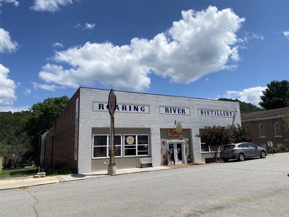 ROARING RIVER DISTILLERY Updated June 2024 208 S Main St