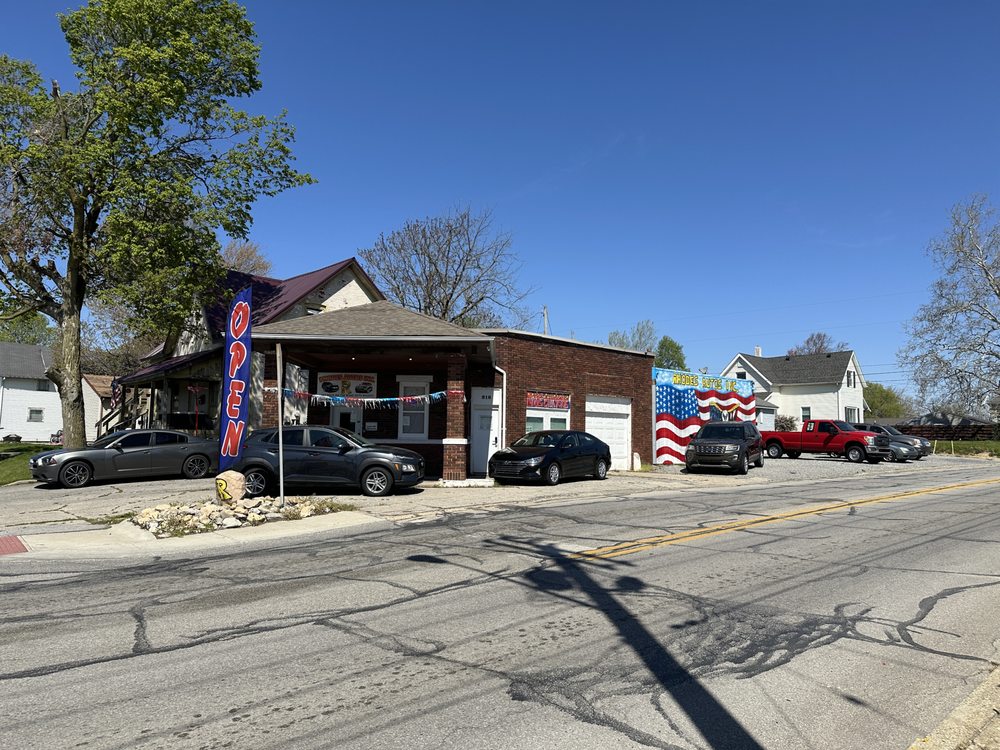 RHODES AUTOS Updated August 2024 816 E College St, Crawfordsville