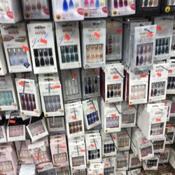 Mill Creek Beauty Supply - Press on nail selection