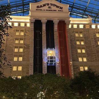 Mystic Falls Park - Sam's Town Elevator - Performing Arts Near Me - Las Vegas, Nevada