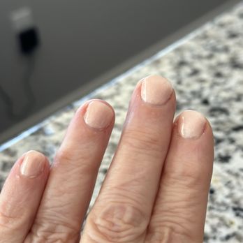 Le Nails Spa - Nail Salons Near Me - Vacaville, California