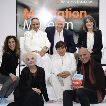 Brahma Kumaris Meditation Centers - Andy Shalall and Marianne Williamson with Sister Jenna and Portia Davidson - Meditation Centers Near Me - Chantilly, Virginia Brahma Kumaris Meditation Centers - Andy Shalall and Marianne Williamson with Sister Jenna and Portia Davidson - Meditation Centers Near Me - Chantilly, Virginia