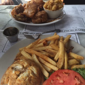 Mama's on the Half Shell - Crab Cake Sandwich and the Classic Combo Platter!  Get the Mac and Cheese as a side - WOWZERS!!! - Bars Near Me - Baltimore, Maryland