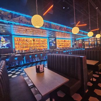 Lucky Strike Southlands - Full Bar area - Bowling Near Me - Aurora, Colorado Lucky Strike Southlands - Full Bar area - Bowling Near Me - Aurora, Colorado