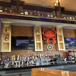 The Juicy Crab Houston Hwy 6 - Bar area