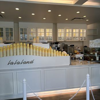 La La Land - Interior - Coffee & Tea Near Me - Dallas, Texas La La Land - Interior - Coffee & Tea Near Me - Dallas, Texas