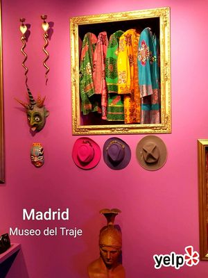 Museo del Traje by null