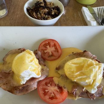 THE NAKED EGG CAFE - Updated December 2025 - 170 Photos & 270 Reviews