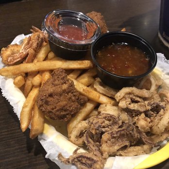 Big Crab - 2 item fried basket with fish and calamari - Seafood Near Me - Jacksonville, Florida Big Crab - 2 item fried basket with fish and calamari - Seafood Near Me - Jacksonville, Florida