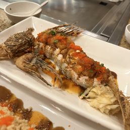 Lion Fish roll Lion Fish roll