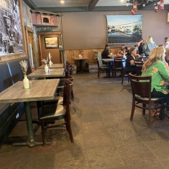 The River's Edge Restaurant - Inside dining area - American Near Me - Knights Ferry, California The River's Edge Restaurant - Inside dining area - American Near Me - Knights Ferry, California