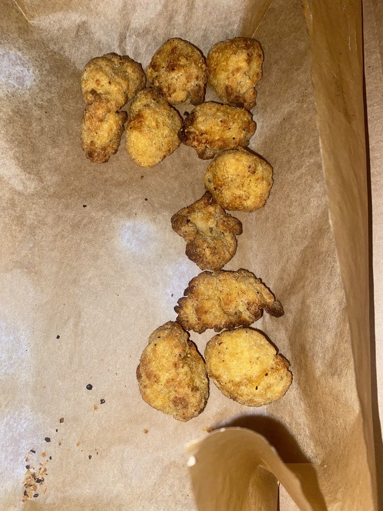 DOMINO’S PIZZA Updated August 2024 16 Photos & 37 Reviews 2577 E